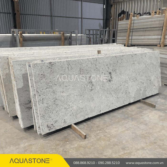 Đá granite ốp mặt tiền nhà tạo vẻ đẹp sang trọng và hiện đại