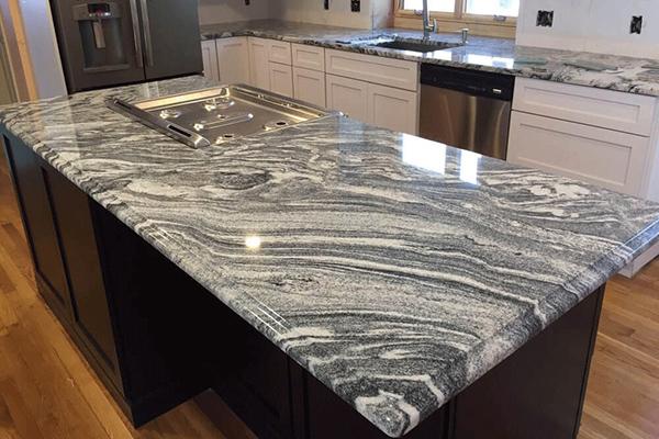 Đá granite trắng sa mạc ốp mặt bếp sang trọng