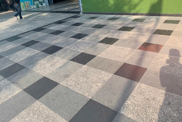Đá hoa cương xám lát vỉa hè đô thị